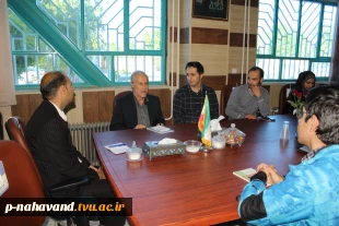 برگزاری اولین نشست کتاب و کتابخوانیدر آموزشکده فنی وحرفه ای پسران و دختران نهاوند  4