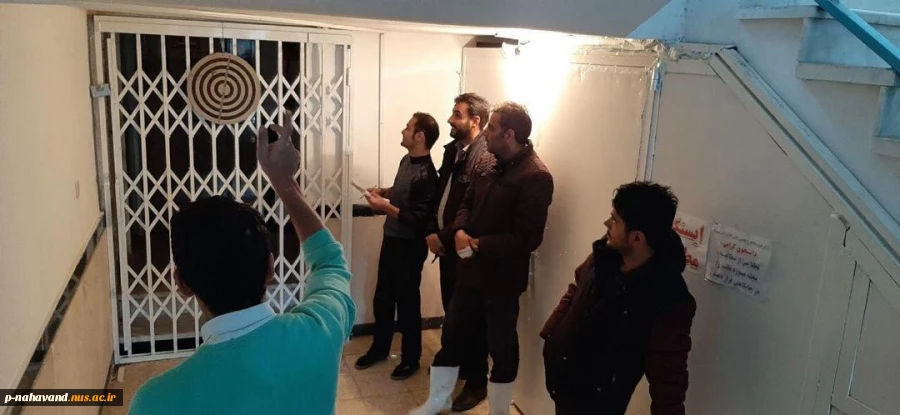 برگزاری مسابقه دارت برای همکاران به مناسبت گرامیداشت ایام الله دهه فجر در آموزشکده فنی و حرفه ای نهاوند 2