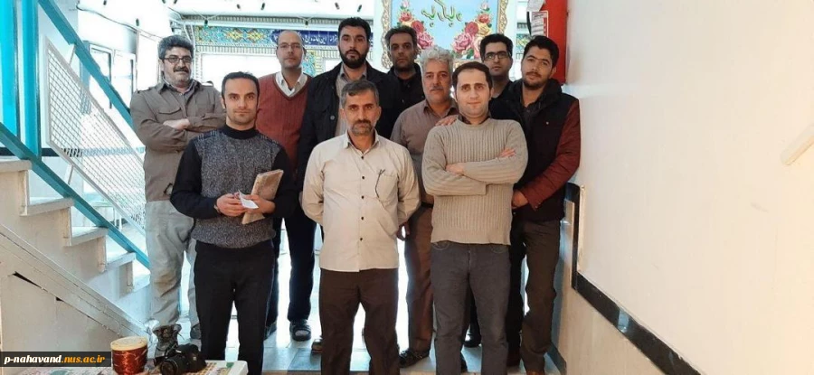 برگزاری مسابقه دارت برای همکاران به مناسبت گرامیداشت ایام الله دهه فجر در آموزشکده فنی و حرفه ای نهاوند 3