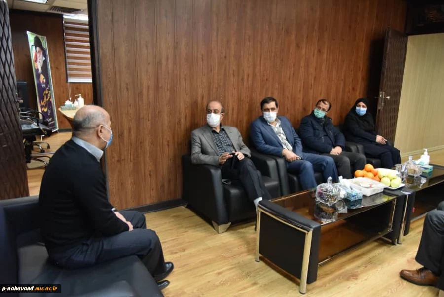 دیدار فرزند مرحوم حاج حشمت شهبازی با دکتر صالحی عمران ریاست محترم دانشگاه فنی و حرفه ای کشور  4
