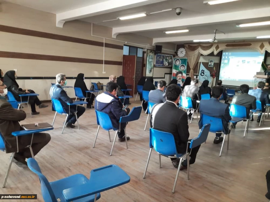 برگزاری مراسم تودیع و معارفه مسئول بسیج اساتید دانشگاه های نهاوند در سالن اجتماعات آموزشکده فنی و حرفه ای (حاج حشمت شهبازی)  2