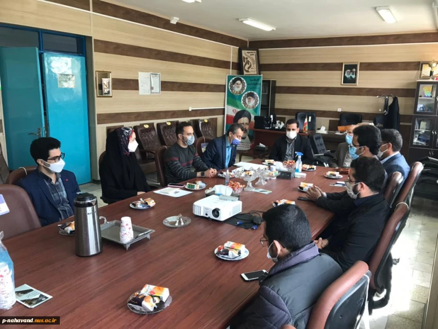 نشست صمیمانه نماینده و فرماندار محترم در دانشکده فنی و حرفه ای  (حاج حشمت شهبازی) در جهت پیگیری مسائل مرکز نو آوری شهرستان نهاوند 5