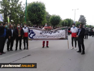 راهـپیمایی روز قدس کارکنان و دانشجویان آموزشکده فنی و حرفه ای نهاوند ( حاج حشمت شهبازی) 6