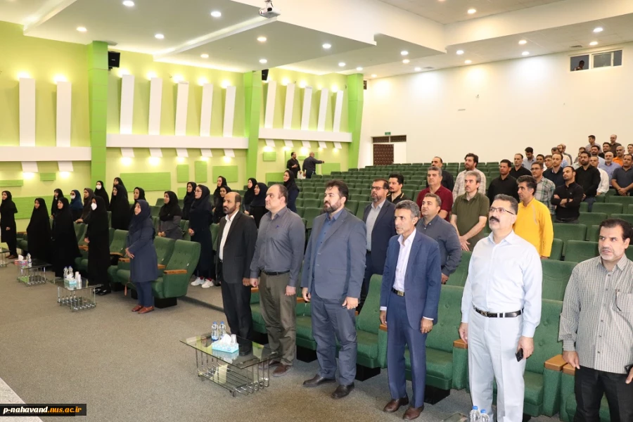 مسابقات ورزشی اساتید و کارکنان دانشگاه فنی و حرفه ای منطقه 10 کشور برگزار شد. 3