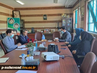 دیدار روسای مراکز پسران و دخنران فنی و حرفه ای نهاوند با رئیس آموزشکده فنی نهاوند  3
