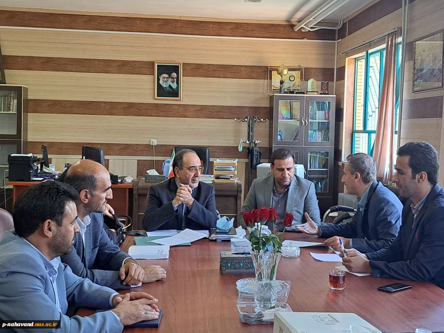 برگزاری سومین شورای مرکزنوآوری واحدهای فناور شهرستان نهاوند در سال 1401 2