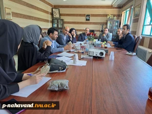 برگزاری سومین شورای مرکزنوآوری واحدهای فناور شهرستان نهاوند در سال 1401 7