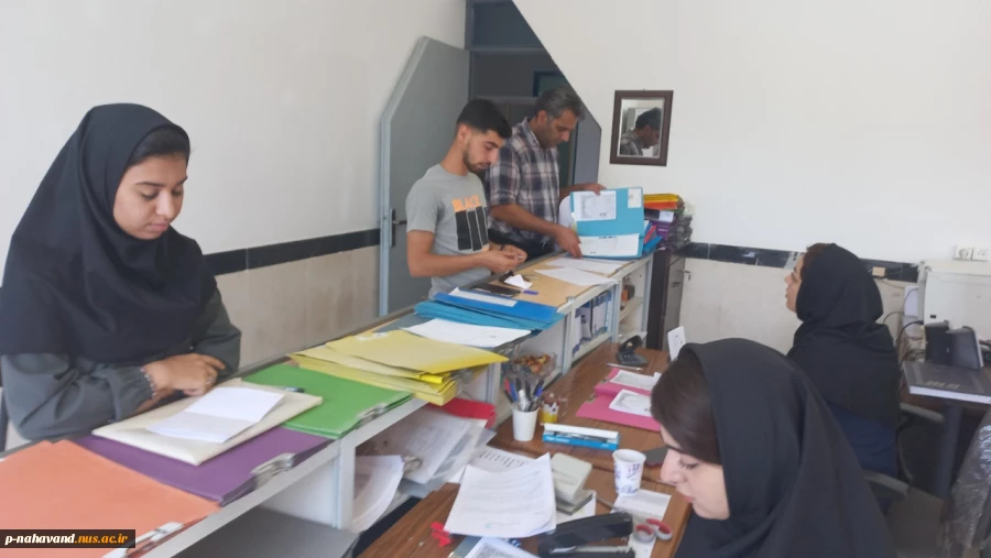 شروع سال تحصیلی جدید وثبت نام دانشجویان جدیدالورود درآموزشکده نهاوند 2