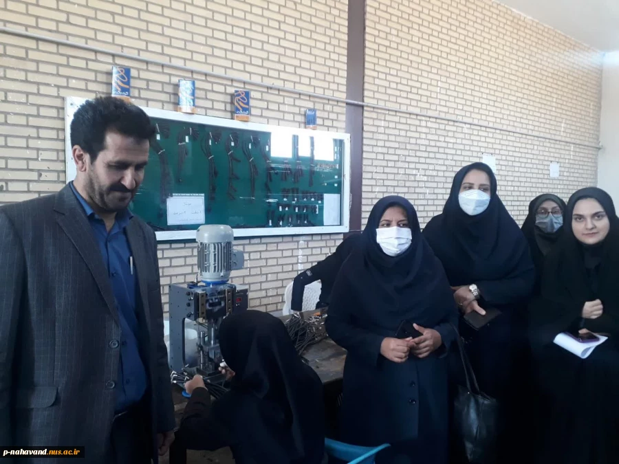 بازدید از شزکت کیان زاگرس فرتاک به مناسبت هفته کارآفرینی 3