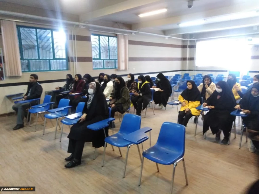 بازدید دانش آموزان دبیرستان دختران ولایت به مناسبت هفته پژوهش  3