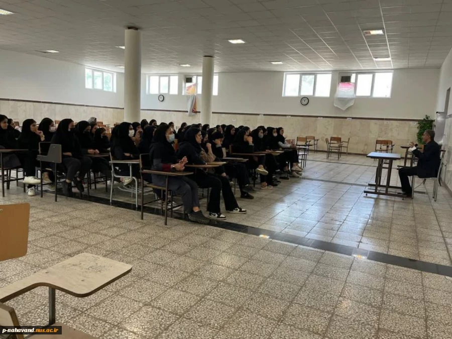 تشریح رشته های موجود آموزشکده های دخترانه ( همدان،ملایر،نهاوند و اسدآباد) دانشگاه فنی و حرفه ای استان همدان باحضورکلیه هنرجویان پایه دوازدهم هنرستان شهید فرزاد سلیمانیان 2