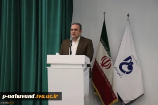 همگام با سی هزار استاد بسیجی دانشگاه های سراسر کشور مراسم گرامیداشت سالروز شهادت دکتر چمران و روز ملی بسیج اساتید در دانشگاه فنی و حرفه ای استان همدان برگزار شد 3