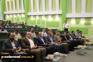 همگام با سی هزار استاد بسیجی دانشگاه های سراسر کشور مراسم گرامیداشت سالروز شهادت دکتر چمران و روز ملی بسیج اساتید در دانشگاه فنی و حرفه ای استان همدان برگزار شد 5