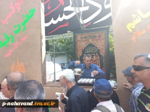 حماسه بزرگ پیاده روی اربعین حسینی، حضورریاست آموزشکده بعنوان خادم الحسین  جاماندگان قافله عشق در موکب حضزت رقیه (س) تهران 2