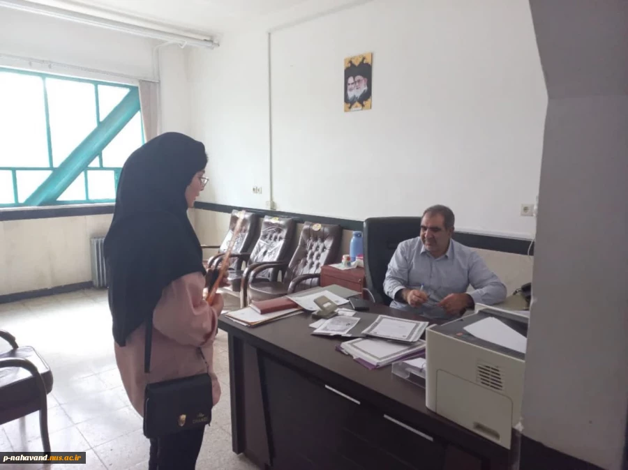 ثبت  نام دانشجویان جدید الورود  4