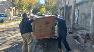 اهداء یک دستگاه اجاق گاز پنج شعله به سرای دانشجویی آموزشکده حاج حشمت شهبازی  توسط خیر نهاوندی  6