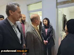 بازدید مهندس علیرضا شهبازی نماینده ی مردم شریف شهرستان نهاوند در مجلس شورای اسلامی و برخی از اعضاء هیئت رئیسه دانشگاه واحد استان از خوابگاه دختران آموزشکده 10