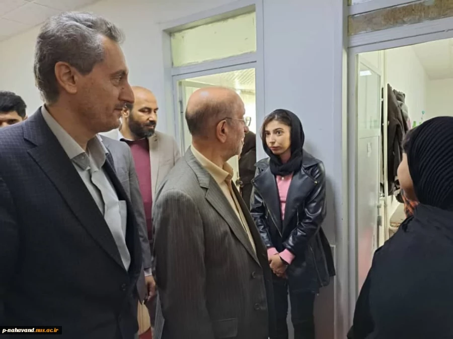 بازدید مهندس علیرضا شهبازی نماینده ی مردم شریف شهرستان نهاوند در مجلس شورای اسلامی و برخی از اعضاء هیئت رئیسه دانشگاه واحد استان از خوابگاه دختران آموزشکده 10