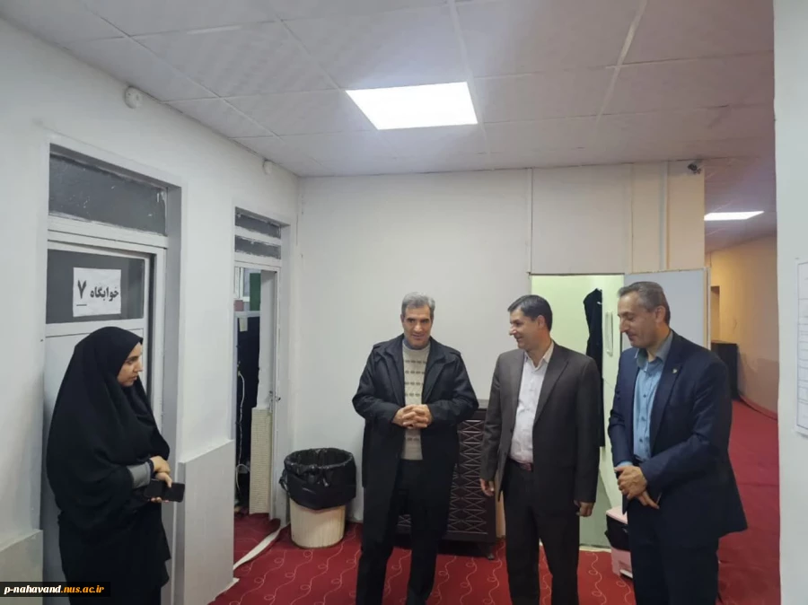 بازدید فرماندار شهرستان نهاوند به همراه معاون سیاسی از آموزشکده  8