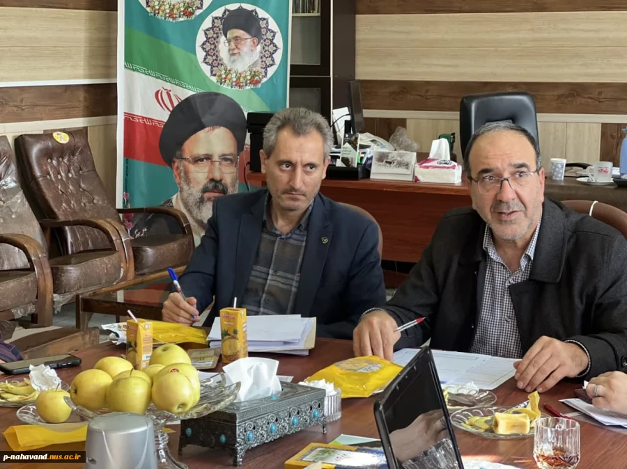 سومین شورای مرکز رشد شهرستان نهاوند در سال جاری تشکیل شد. 5