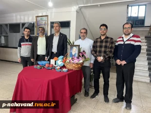 آخرین جلسه شورای اداری و شورای آموزشی فرهنگی آموزشکده حاج حشمت شهبازی در دو روز همزمان با پایان سال برگزار شد.
 3