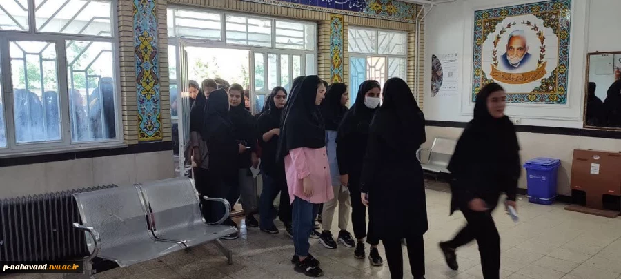 بازدید ریاست  آموزشکده از  امتحانات پایان ترم 6