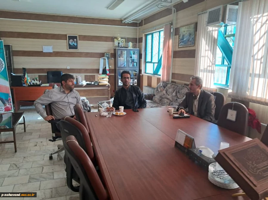 در آستانه هفته پژوهش و فناوری حضور دکتر مرتضی زمانیان معاونت دانشکده مدیریت، علم و فناوری دانشگاه صنعتی امیر کبیر در دانشگاه ملی مهارت واحد نهاوند 5