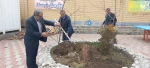 به مناسبت فرارسیدن ۲۲ اسفند سالروز بزرگداشت روز شهدا و تأسیس بنیاد شهیدانقلاب اسلامی، غرس پنج نهال مثمر در محوطه آموزشکده 18
