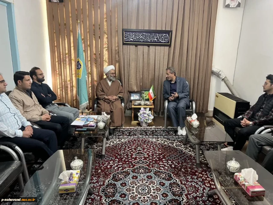 دیدار نوروزی ریاست و کارکنان آموزشکده  با حضرت حجت السلام و المسلمین محمدرضا محمدی امام جمعه این شهرستان 6
