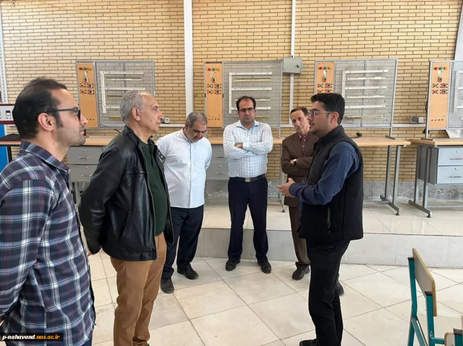 بازدید میدانی مهندس شهبازی، فرزند خیّر بزرگ نهاوند، زنده‌یاد حاج حشمت شهبازی، از دانشگاه ملی مهارت یادگار پدر 2