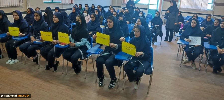 به مناسبت هفته مشاغل بازدید هنرآموزان هنرستان هاو دانش آموزان متوسطه اول نهاوند و خزل از آموزشکده  3