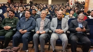 برگزاری مراسم جشن بزرگ روز دانشجو همزمان با ولادت با سعادت حضرت فاطمه زهرا(س)در سالن بزرگ اجتماعات اداره فرهنگ و ارشاد اسلامی 3