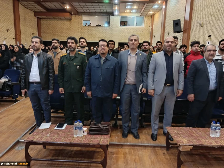 برگزاری مراسم جشن بزرگ روز دانشجو همزمان با ولادت با سعادت حضرت فاطمه زهرا(س)در سالن بزرگ اجتماعات اداره فرهنگ و ارشاد اسلامی 4