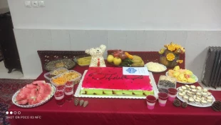 با حضور سبز رئیس ارجمند حوزه علمیه خواهران و اعضای محترم هیئت همراه، مراسم جشن ویژه شب یلدا در سرای دانشجویان دختر  6