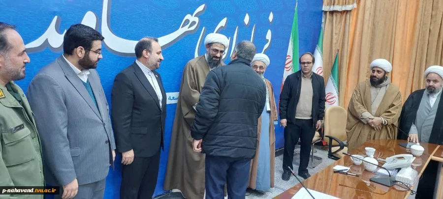 درخواست استفاده از ظرفیت خوابگاهی برای دانشجویان دختر در پایان شورای اداری شهرستان از نماینده محترم ولی فقیه استان همدان 16