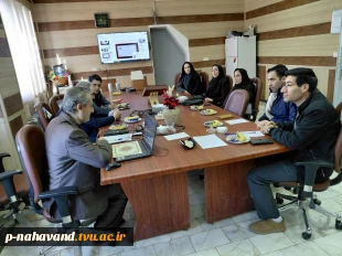 نشست فرهنگی دانشگاه‌های نهاوند در راستای هماهنگی با ستاد دهه فجرفرمانداری شهرستان 4