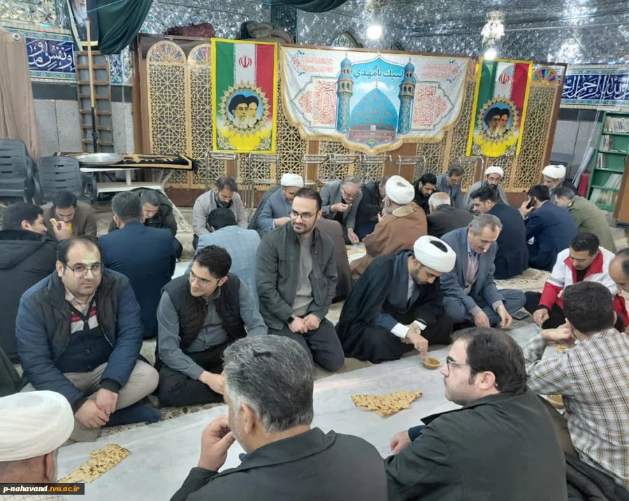 آیین "تجدید میثاق دانشگاهیان نهاوند با آرمان‌های امام راحل(ره) و عطرافشانی مزار شهدای گروه انقلابی ابوذر  2