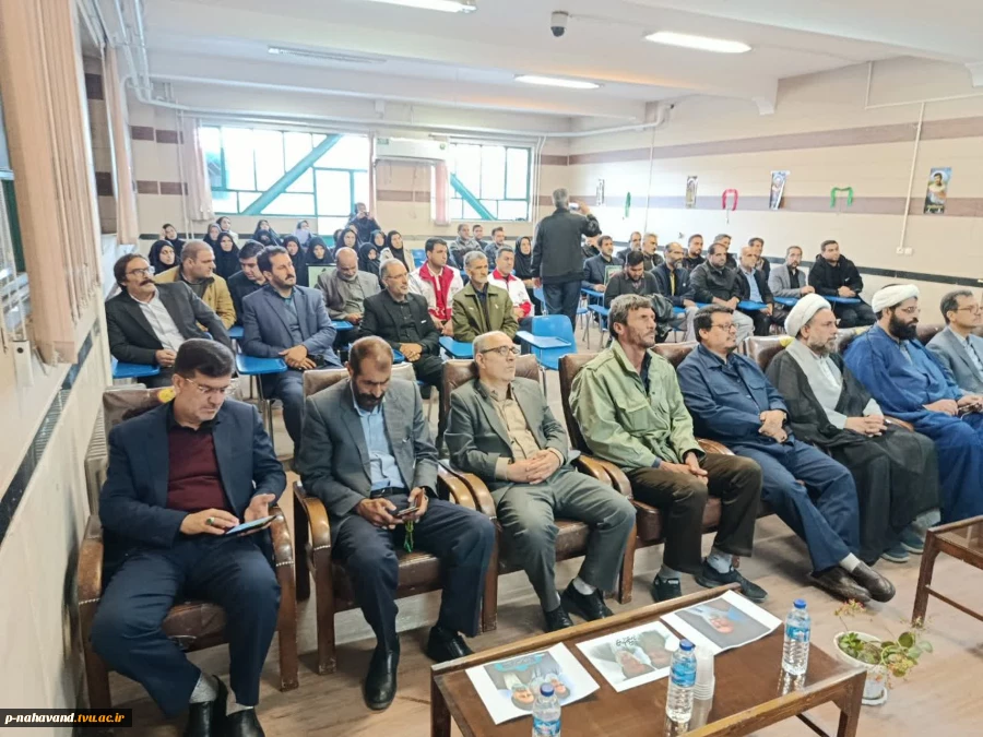 مراسم چهلمین روز شهادت امام المسلمین، حضرت آیت‌الله شهید سیدعلی خامنه‌ای، و دانشجوی شهید امیرحسین رزاقی 23