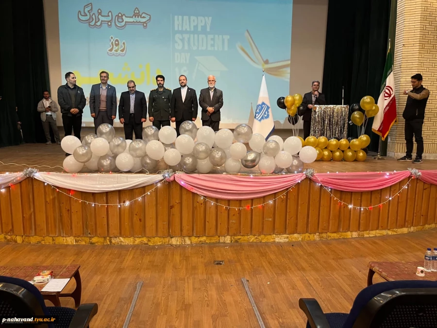 افتخارآفرینی دانشجویان دانشگاه ملی مهارت در جشنواره جوان برتر شهرستان نهاوند 10